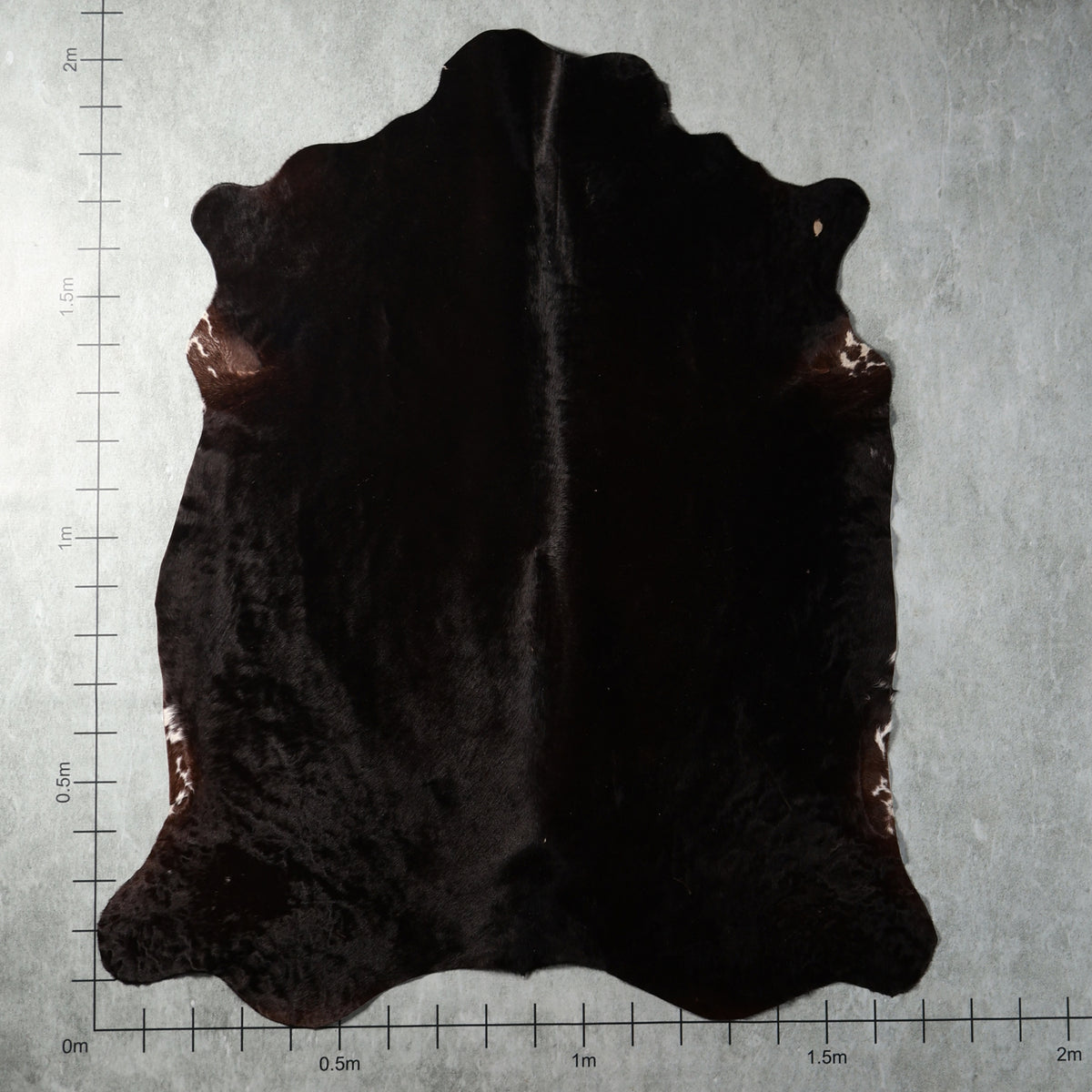 Solid black genuine Nguni cowhide rug from South Africa – BGD4927